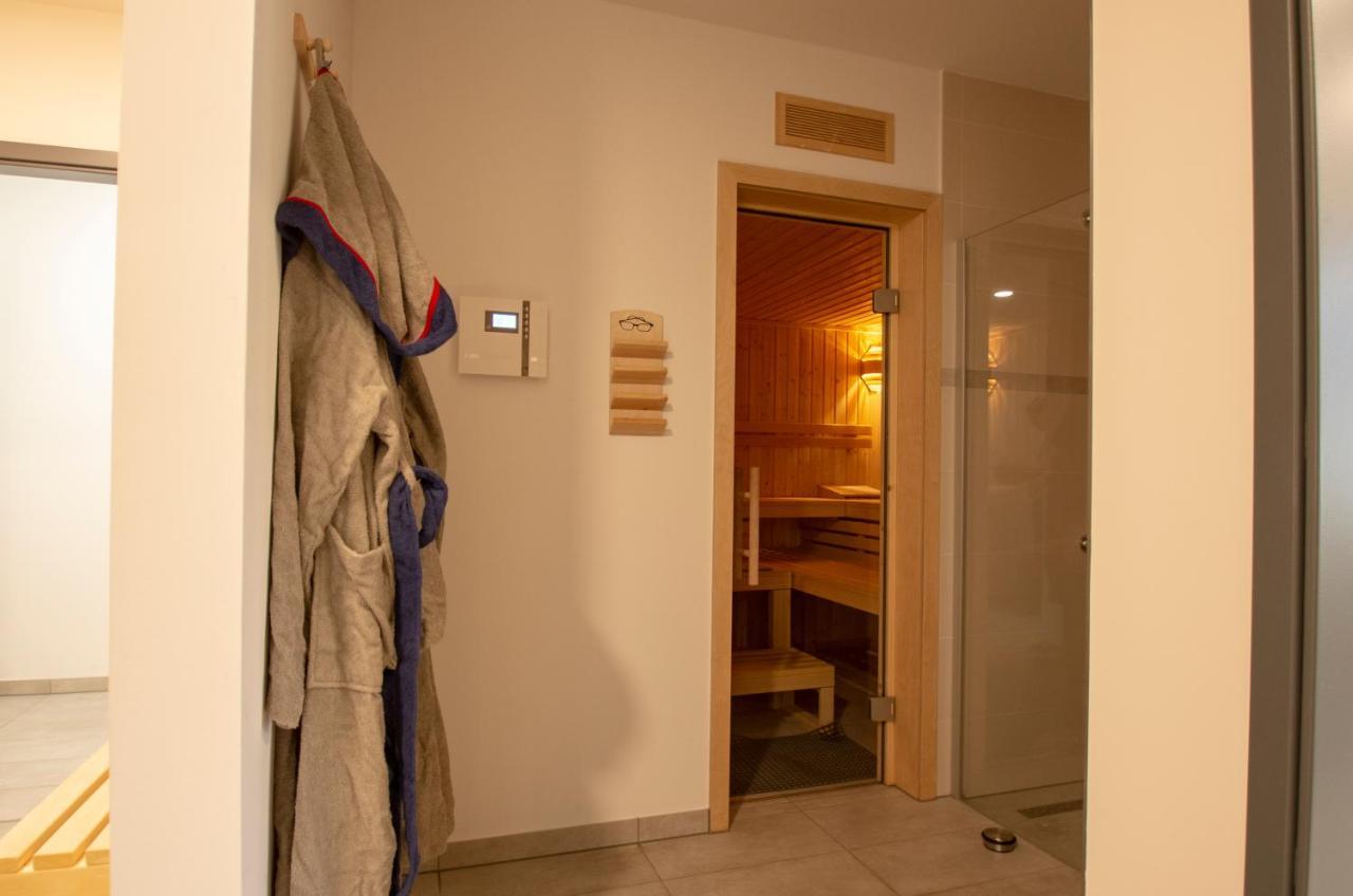 Albert-Inn-Glowe - Barrierefrei & 3 Schlafzimmer & Coworking & Strandkorb-Saisonal & Sauna Im Haus & Fahrraeder Extérieur photo