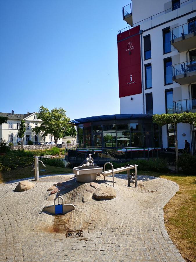 Albert-Inn-Glowe - Barrierefrei & 3 Schlafzimmer & Coworking & Strandkorb-Saisonal & Sauna Im Haus & Fahrraeder Extérieur photo